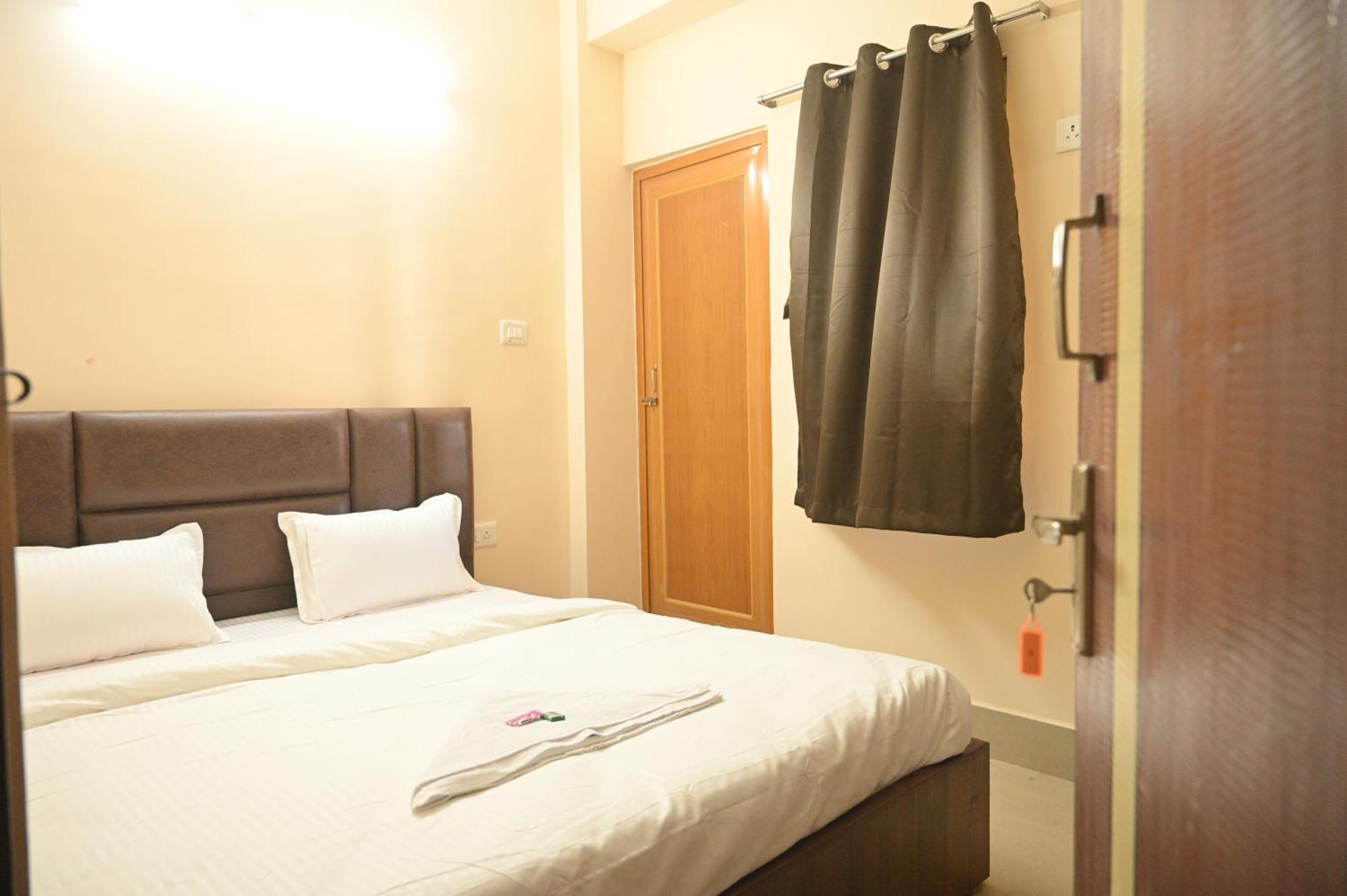 Sunflower Guest House Guwahati Exterior foto