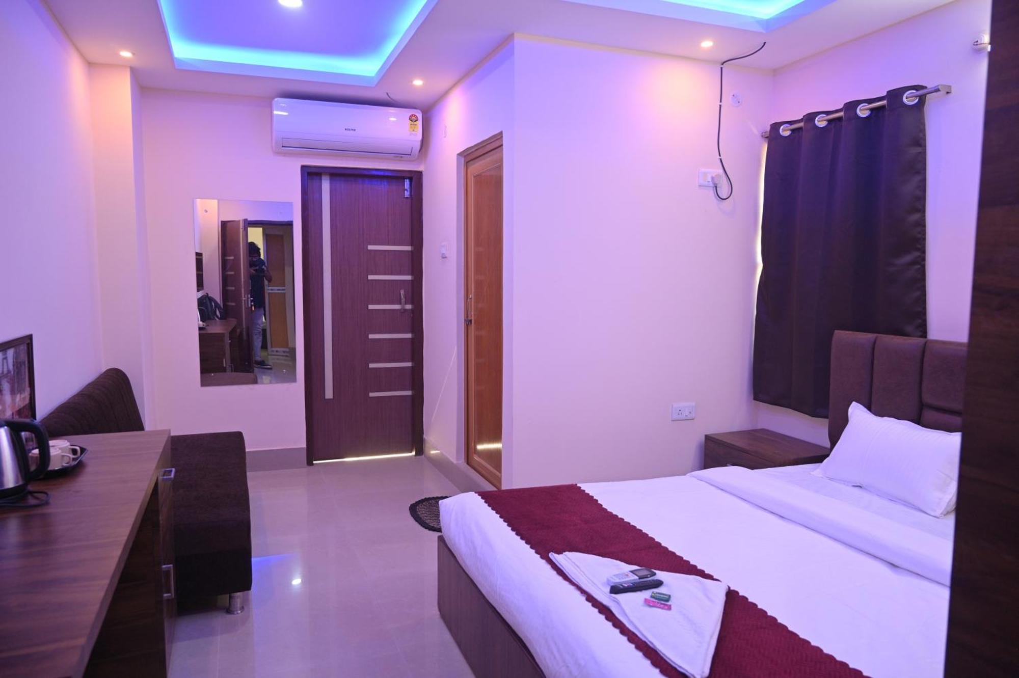 Sunflower Guest House Guwahati Exterior foto